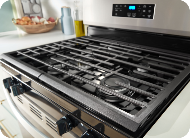 Whirlpool® Gas Range with Edge-to-Edge Cast-Iron Grates.